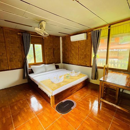Bed and breakfast Nong Khiaw Ing Ing Mountain View Extérieur photo