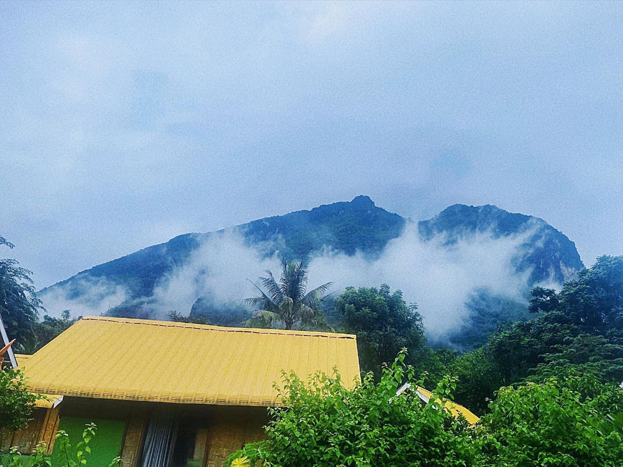 Bed and breakfast Nong Khiaw Ing Ing Mountain View Extérieur photo