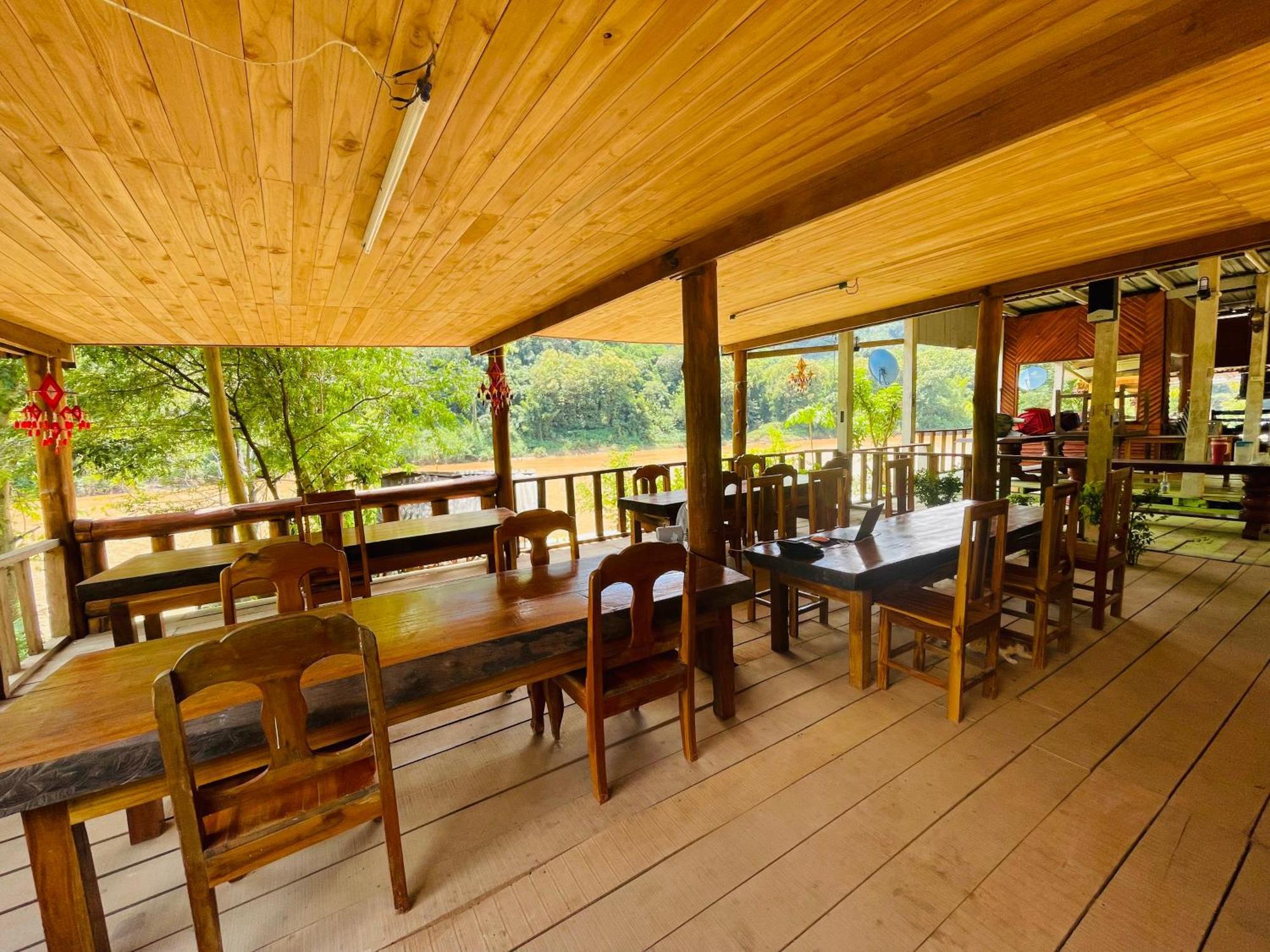 Bed and breakfast Nong Khiaw Ing Ing Mountain View Extérieur photo