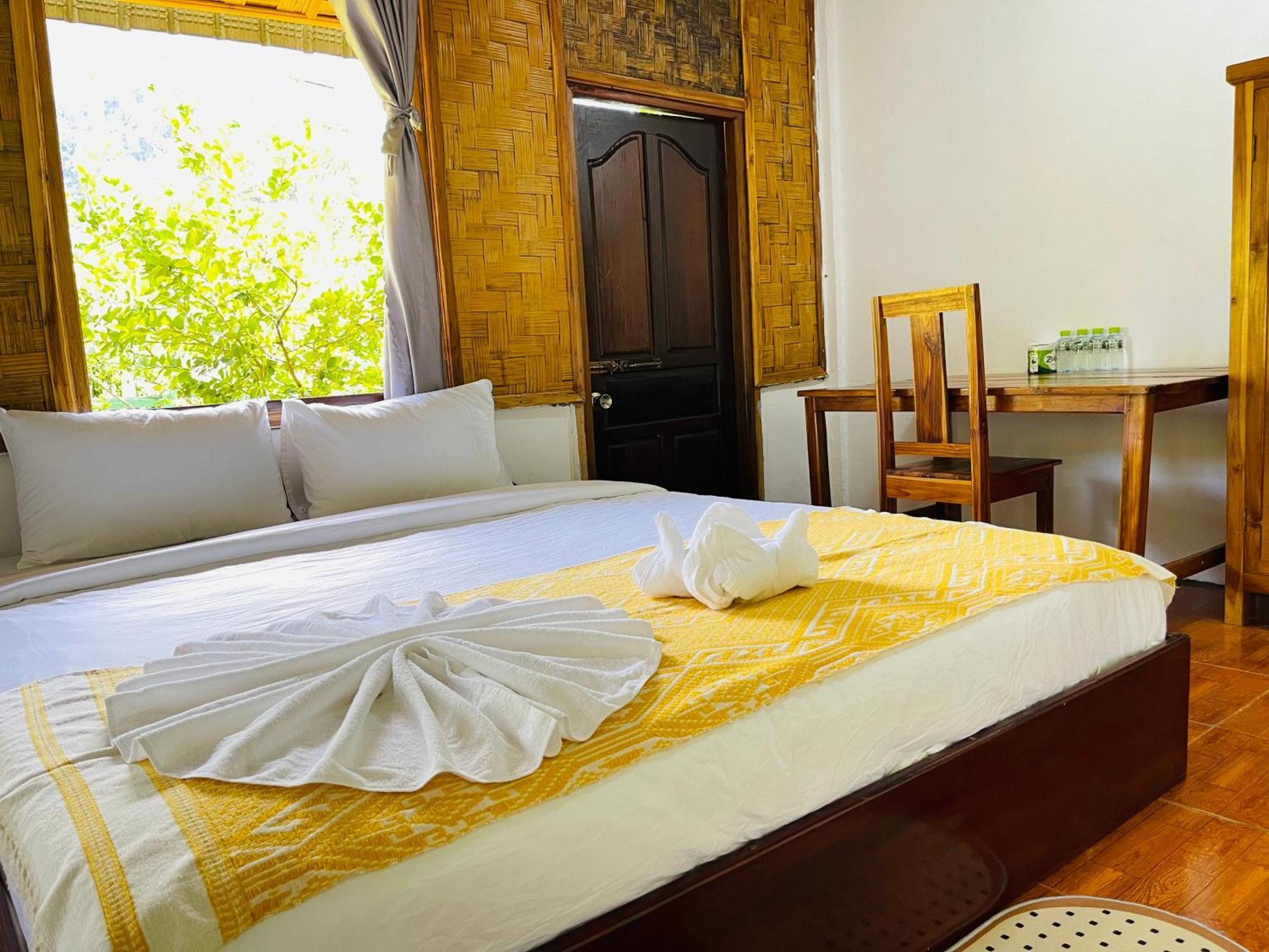 Bed and breakfast Nong Khiaw Ing Ing Mountain View Extérieur photo