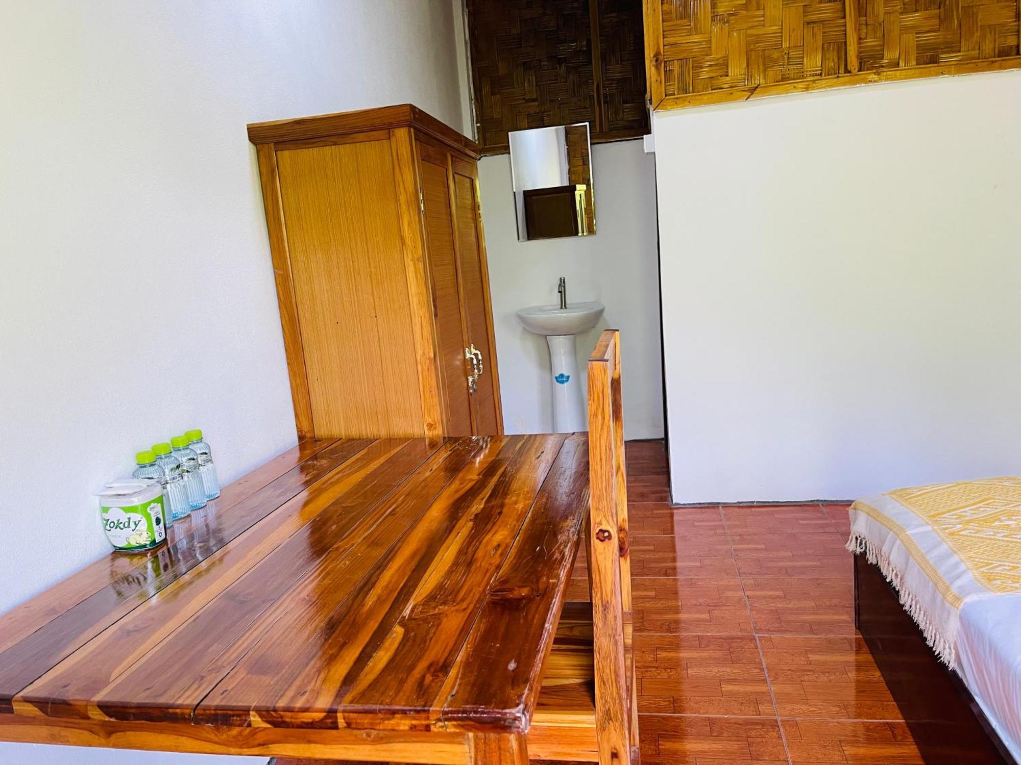 Bed and breakfast Nong Khiaw Ing Ing Mountain View Extérieur photo