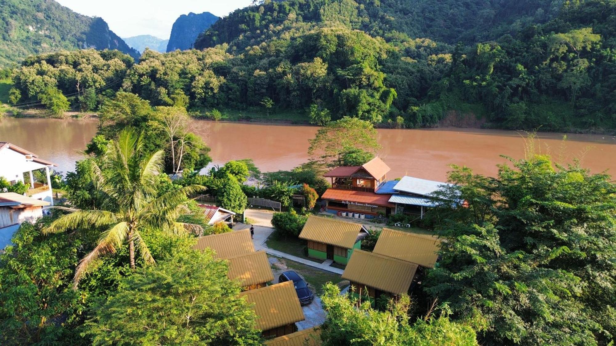 Bed and breakfast Nong Khiaw Ing Ing Mountain View Extérieur photo